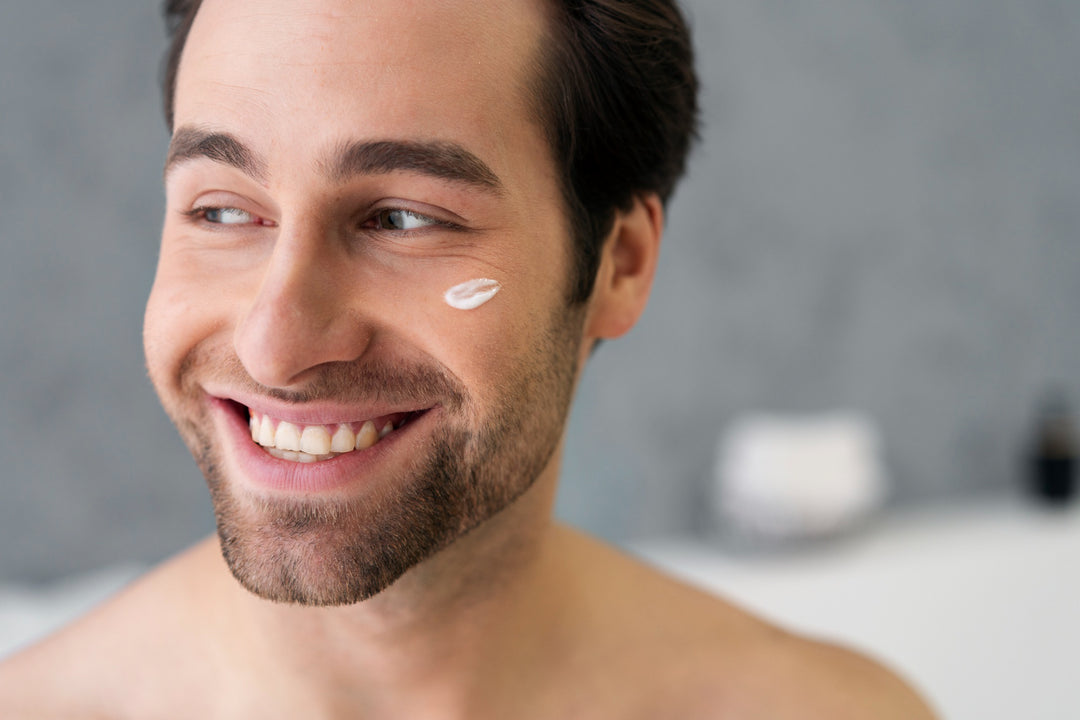 Cremas antiarrugas para hombre: así se tiene una piel joven y firme