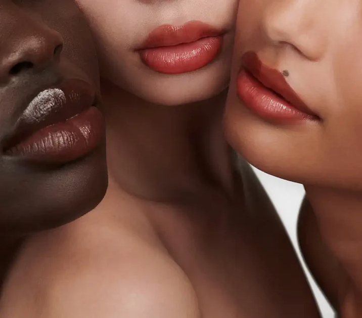 Bálsamo Labial Hidratante con Color