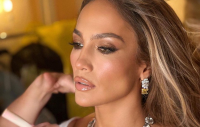 El secreto de belleza de Jennifer López para lucir una piel hidratada en cualquier evento