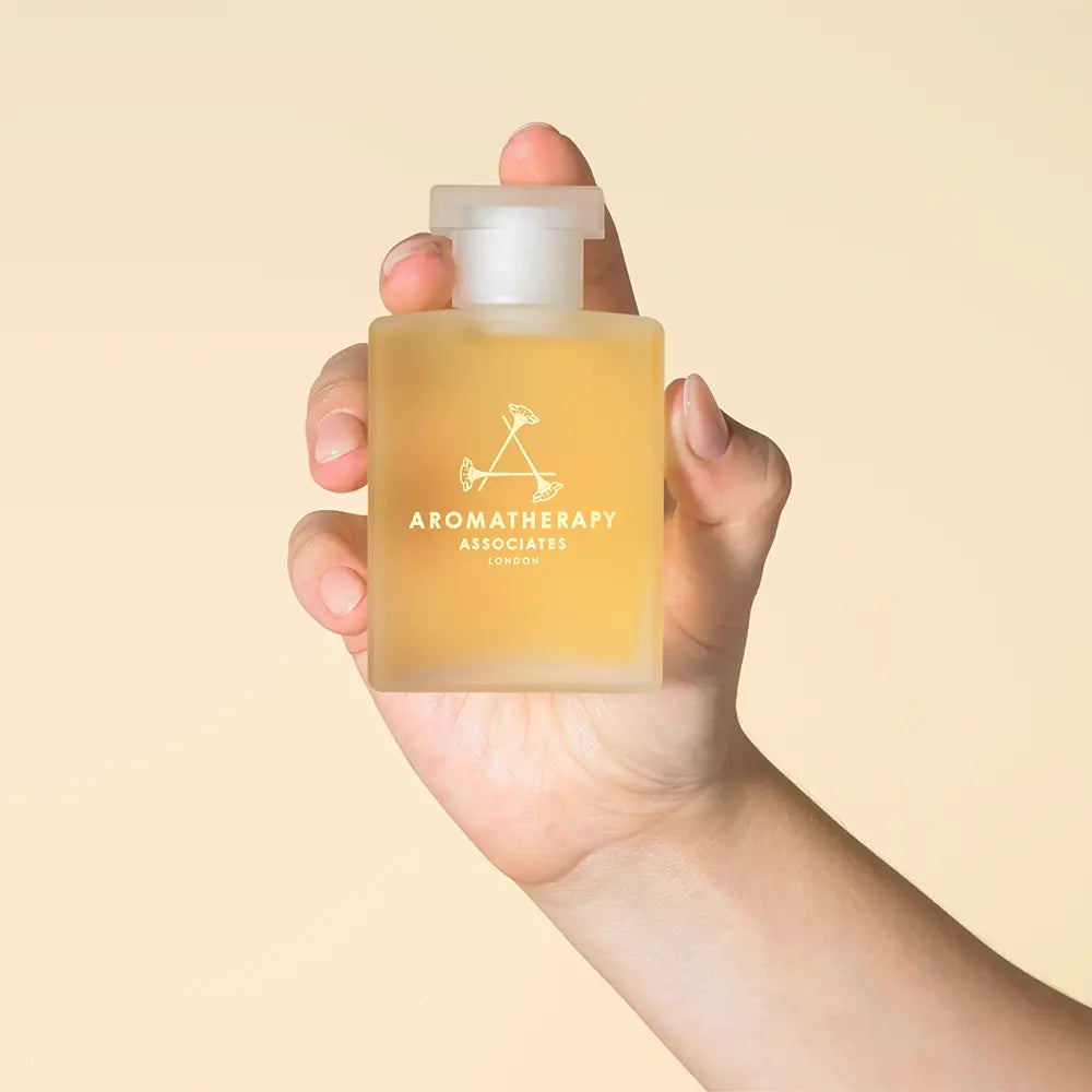 Support Equilibrium Bath And Shower Oil - Aromatherapy Associates - Pure Niche Lab