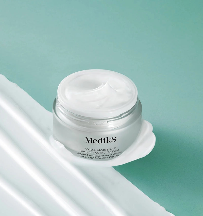 Crema hidratante de día y noche Medik8 Total Moisture Daily Facial Cream