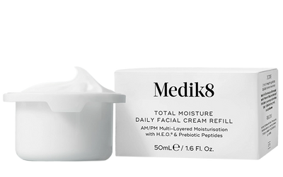 Recambio y caja de Medik8 Total Moisture Daily Facial Cream